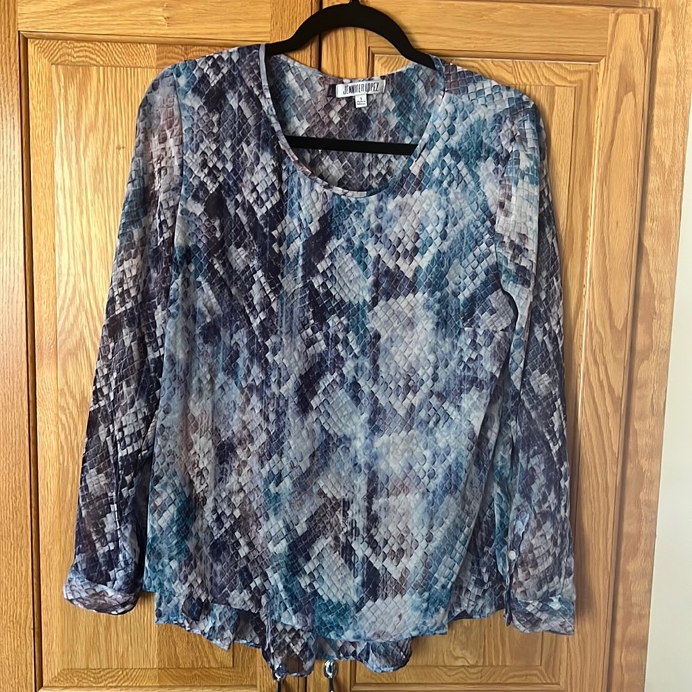 Jennifer Lopez lightweight blouse